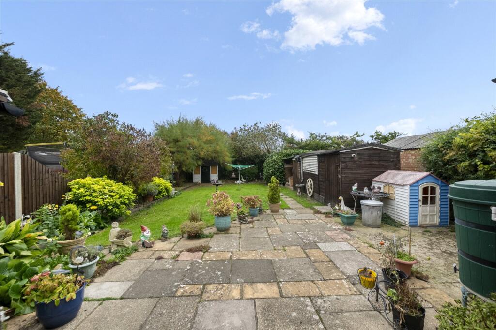 Heather Lane, Yiewsley, West Drayton, UB7