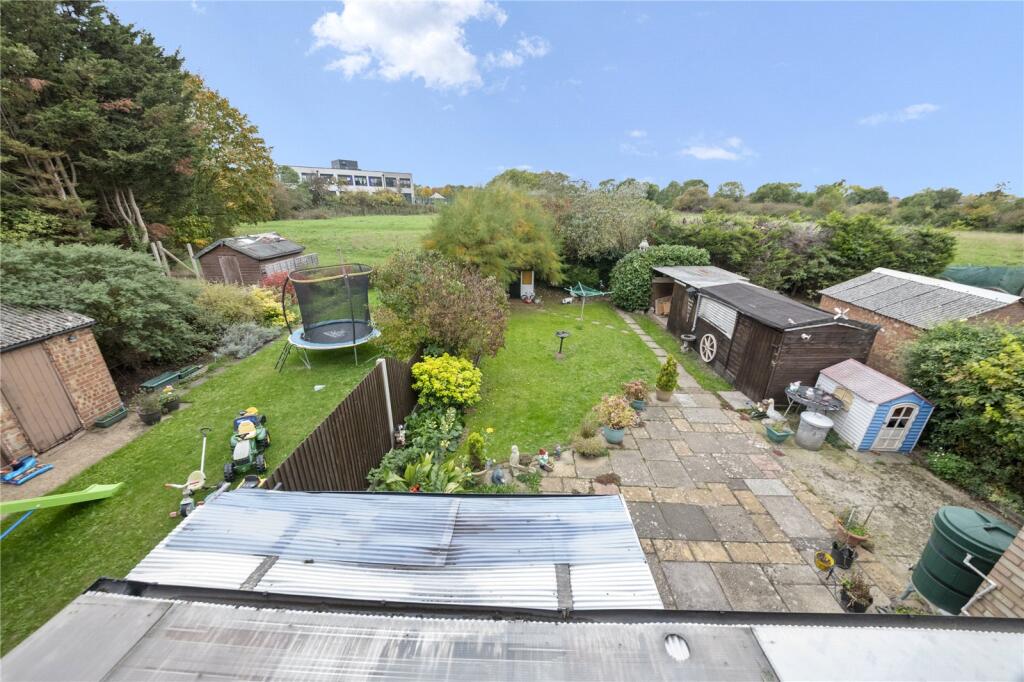 Heather Lane, Yiewsley, West Drayton, UB7