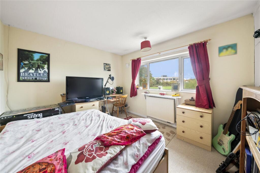 Heather Lane, Yiewsley, West Drayton, UB7