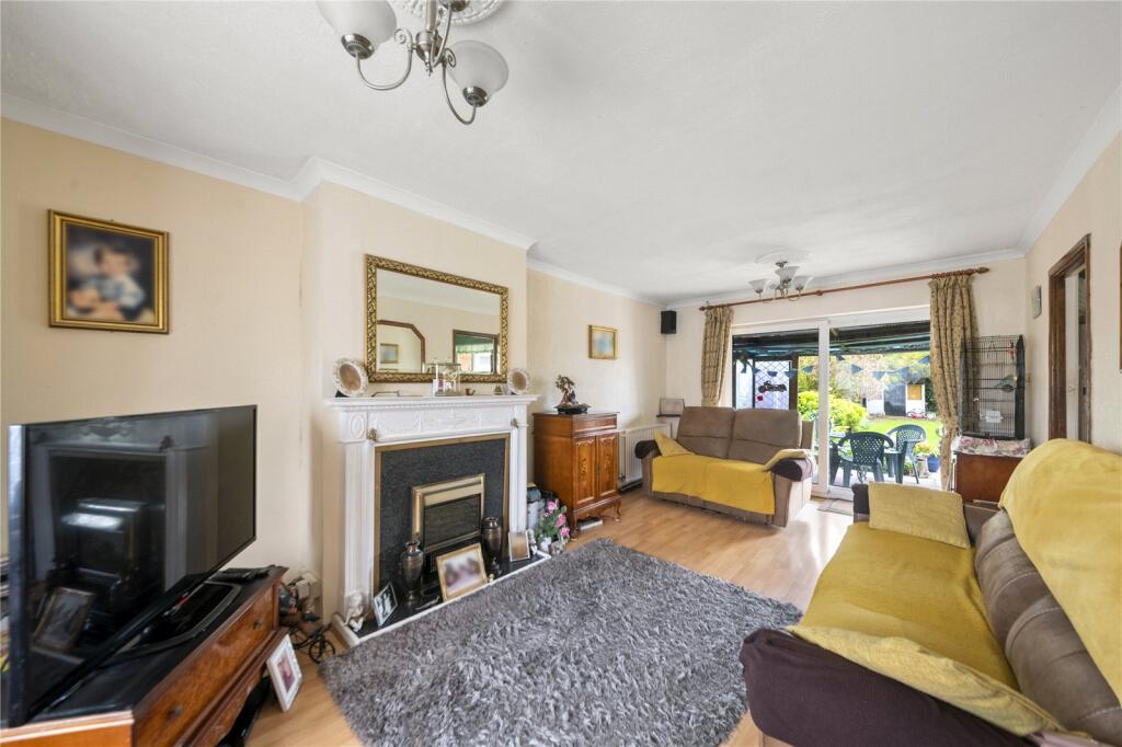 Heather Lane, Yiewsley, West Drayton, UB7