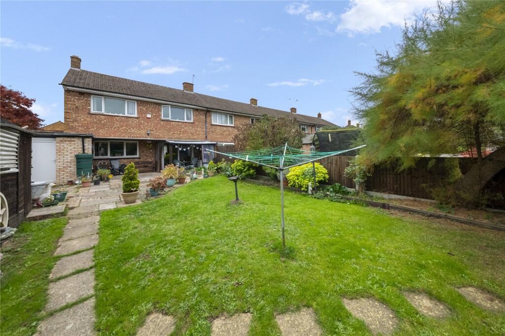 Heather Lane, Yiewsley, West Drayton, UB7