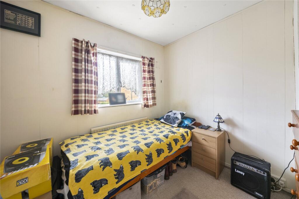 Heather Lane, Yiewsley, West Drayton, UB7