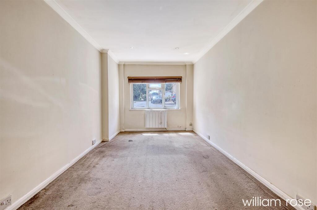 Ford End, Woodford Green