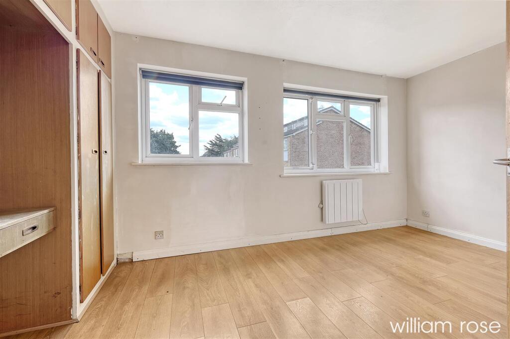 Ford End, Woodford Green